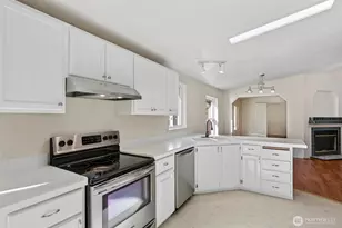 6396 Kalama River Rd, Kalama, WA 98625 - Photo 12