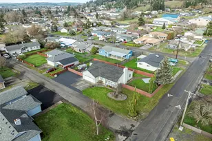823 SW 21st St, Chehalis, WA 98532 - Photo 32