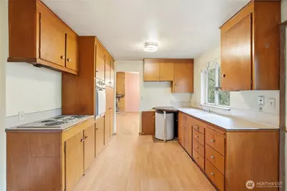 10012 8th Avenue NW, Seattle, WA 98177 - Photo 10