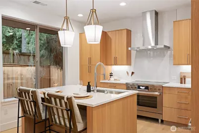 12913 NE 78th Place, Kirkland, WA 98033 - Photo 6