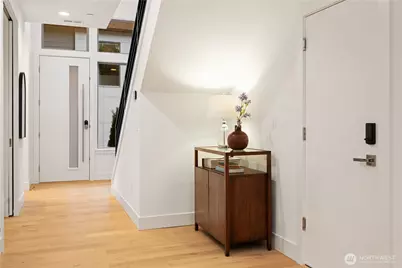 12913 NE 78th Place, Kirkland, WA 98033 - Photo 4