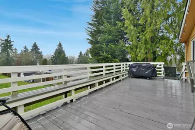 12611 NE 197th Street, Bothell, WA 98011 - Photo 28