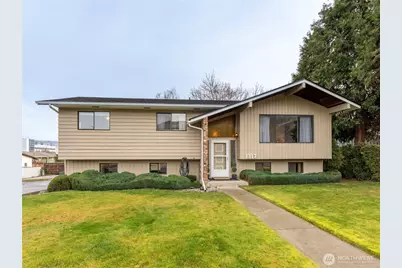 1317 Wedgewood Avenue, Wenatchee, WA 98801 - Photo 1