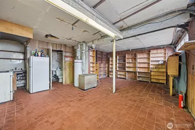 2409 Boyer Avenue E, Seattle, WA 98112 - Photo 12