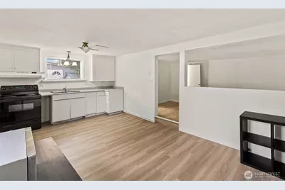 409 Wells Avenue N, Renton, WA 98057 - Photo 22