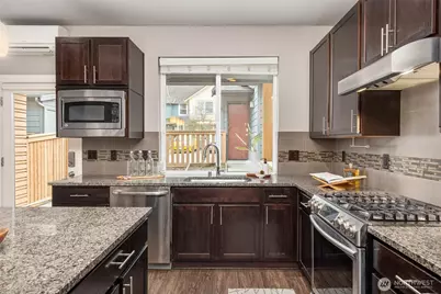 3031 S Nevada Street, Seattle, WA 98108 - Photo 10