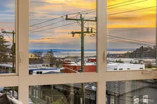 2806 14th Ave W, Seattle, WA 98119 - Photo 16