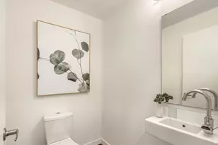 2806 14th Ave W, Seattle, WA 98119 - Photo 14