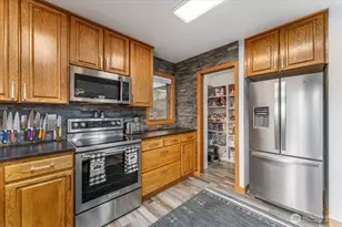 652 Meadows Dr, Wenatchee, WA 98801 - Photo 8