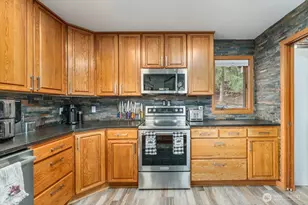 652 Meadows Dr, Wenatchee, WA 98801 - Photo 10