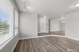 328 Cherry Ave, Sumner, WA 98390 - Photo 4