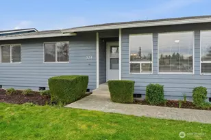 328 Cherry Ave, Sumner, WA 98390 - Photo 2