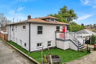 2614 E Pike St, Seattle, WA 98122 - Photo 2