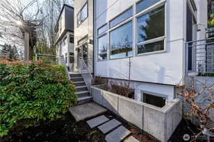 781 26th Ave E, Seattle, WA 98812 - Photo 32