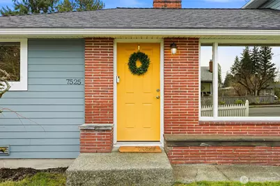 7525 Beverly Lane, Everett, WA 98203 - Photo 2