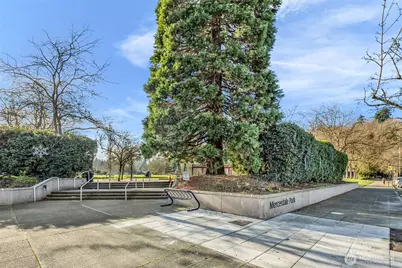 3055 80th Avenue SE #204, Mercer Island, WA 98040 - Photo 22