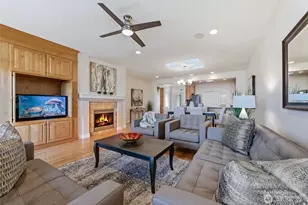 12324 Big Leaf Way NE, Redmond, WA 98053 - Photo 6