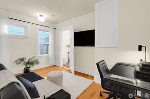 520 W Smith St, Seattle, WA 98119 - Photo 20