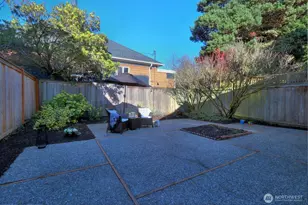 520 W Smith St, Seattle, WA 98119 - Photo 34