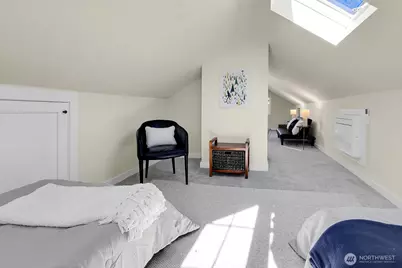 520 W Smith Street, Seattle, WA 98119 - Photo 24