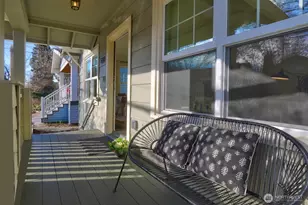 520 W Smith St, Seattle, WA 98119 - Photo 4