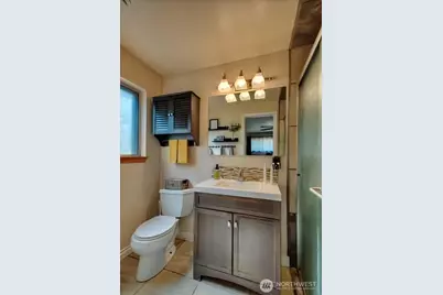 7822 50th Street E, Fife, WA 98424 - Photo 10