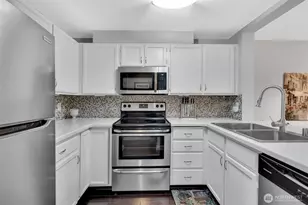 17306 119th Ln SE, Renton, WA 98058 - Photo 4