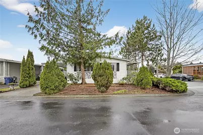 2725 E Fir St Unit 105, Mount Vernon, WA 98273 - Photo 2