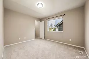 18732 115th Ave E, Puyallup, WA 98374 - Photo 12