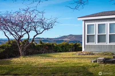 401 Clemans View Road, Selah, WA 98942 - Photo 14