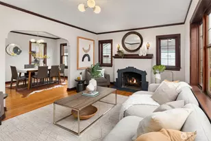 624 NW 79th St, Seattle, WA 98117 - Photo 2