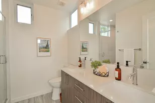 6539 4th Ave NE, Seattle, WA 98115 - Photo 12