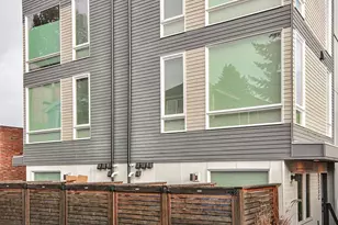 6539 4th Ave NE, Seattle, WA 98115 - Photo 20