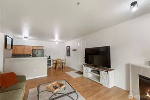 10011 186 St E, Puyallup, WA 98375 - Photo 12