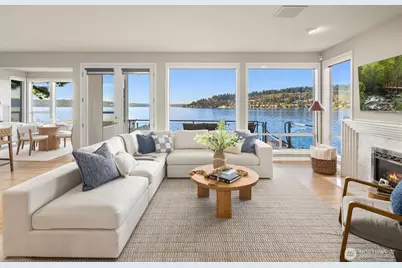 3711 Lake Washington Boulevard N, Renton, WA 98056 - Photo 2