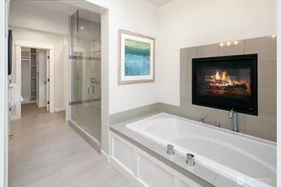 3048 39th Avenue W, Seattle, WA 98199 - Photo 20