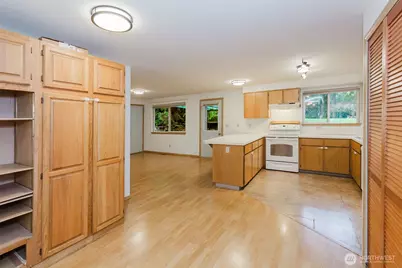 501 E Saint Andrews Drive, Shelton, WA 98584 - Photo 10