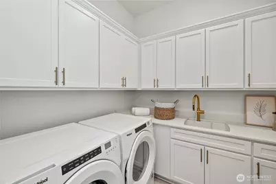 23380 SE Larch Street, Black Diamond, WA 98010 - Photo 24