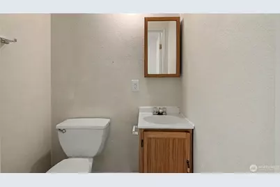 6514 Steilacoom Boulevard SW, Lakewood, WA 98499 - Photo 16