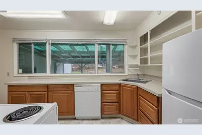 6514 Steilacoom Boulevard SW, Lakewood, WA 98499 - Photo 10