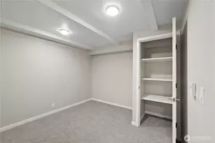 4811 S 252nd Pl, Kent, WA 98032 - Photo 4