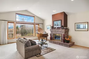 15821 269th St E, Graham, WA 98338 - Photo 8