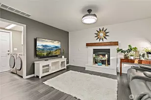 20016 127th St Ct E, Bonney Lake, WA 98391 - Photo 12