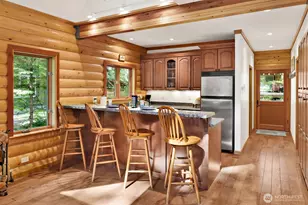 7472 Glacier Springs Dr, Glacier, WA 98244 - Photo 10