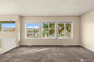 1100 Vista Pl, Wenatchee, WA 98801 - Photo 4