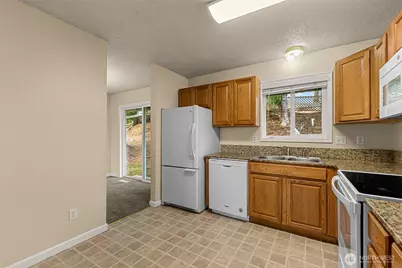 1100 Vista Place #B, Wenatchee, WA 98801 - Photo 8