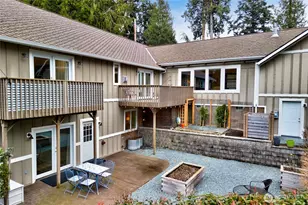6799 Gibralter Pl, Anacortes, WA 98221 - Photo 36