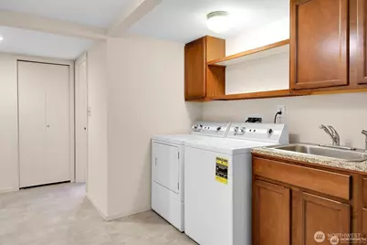 3203 NW 69th Street, Seattle, WA 98117 - Photo 22