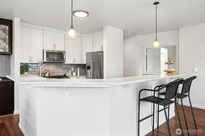 1000 Aurora Avenue N #409, Seattle, WA 98109 - Photo 12