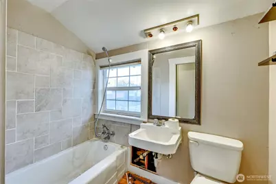 514 Shore Drive, Bremerton, WA 98310 - Photo 24